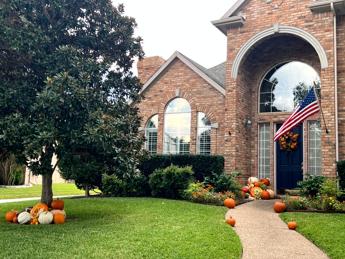 #4 Small Porch Pumpkin Package