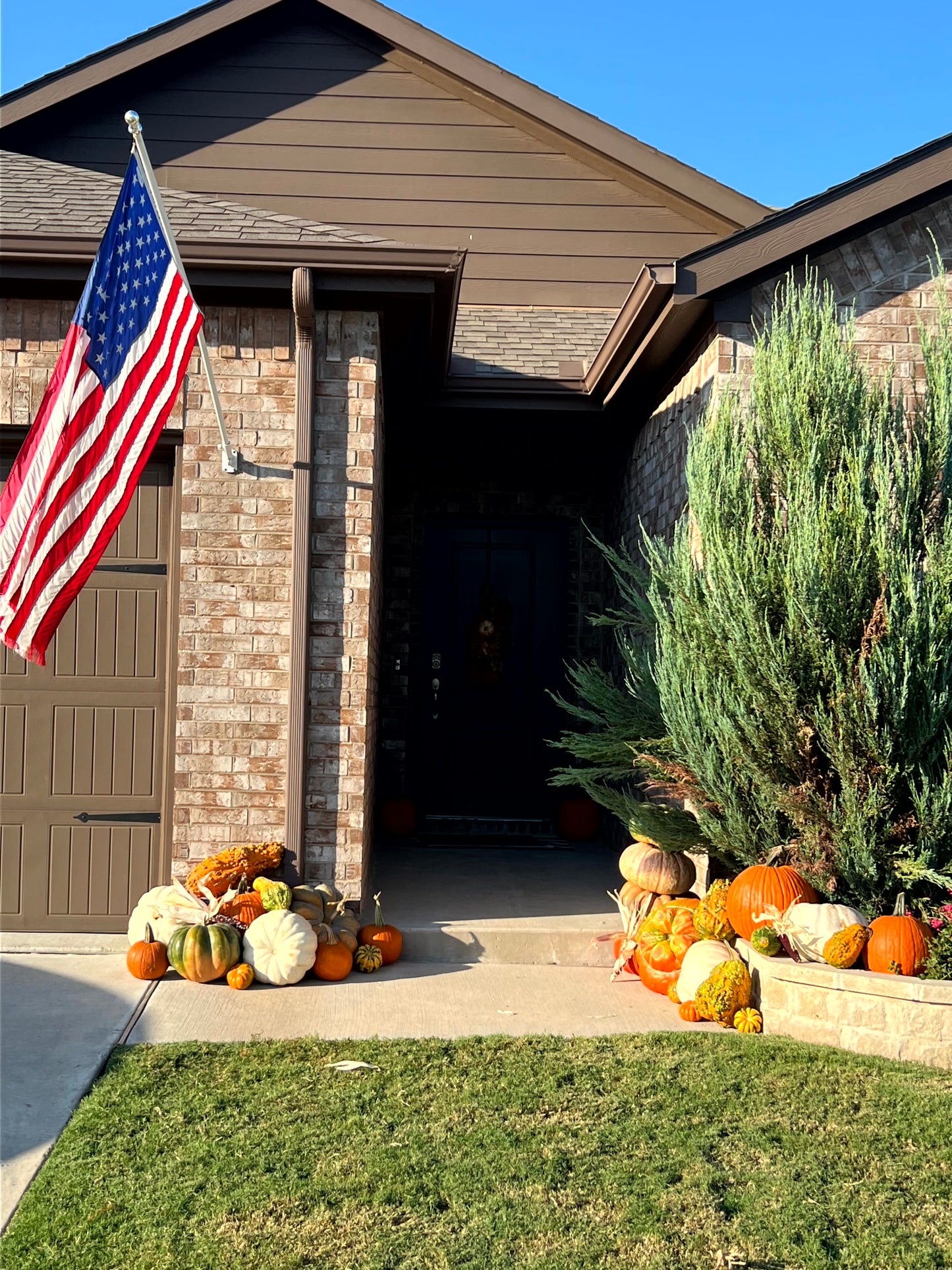 #4 Small Porch Pumpkin Package