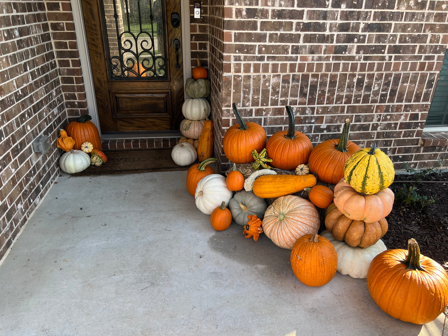 #4 Porch Pumpkin Package